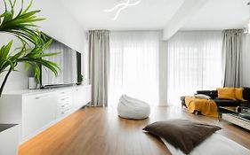 Harmony Sea View Apartment